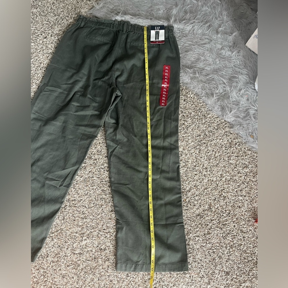 GAP Women’s Dark Olive Green Straight-Leg East Twill Pants - Picture 9 of 10
